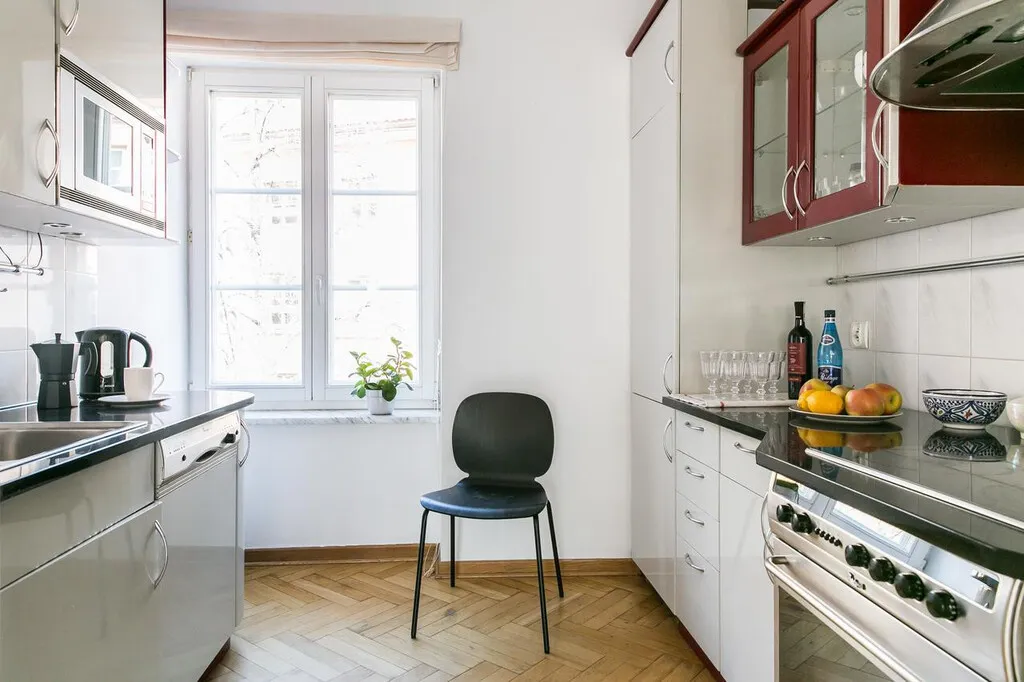 Wynajmę 3 pok. apartament w centrum Starego Miasta 