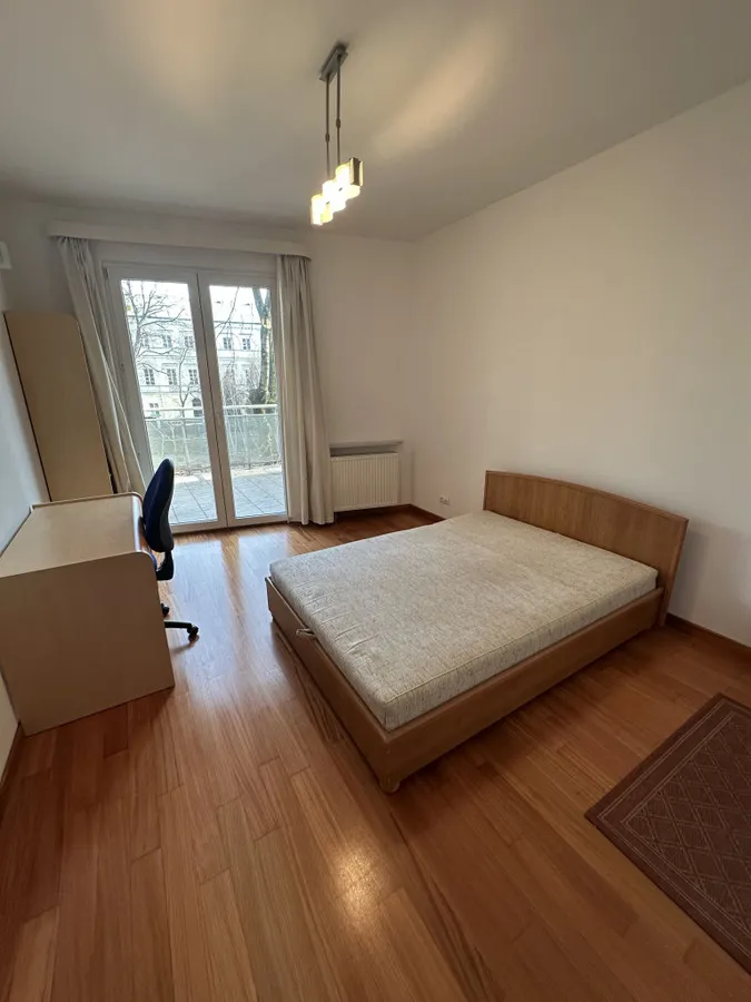 Piękny apartament z dwoma tarasami w Śródmieściu Warszawy 