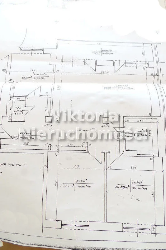 Apartament na Dzikiej z dużym balkonem