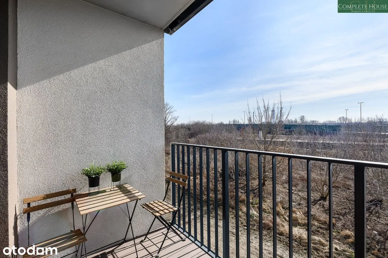 Jasny Apartament 38 m2 | Klimatyzacja | Garaż