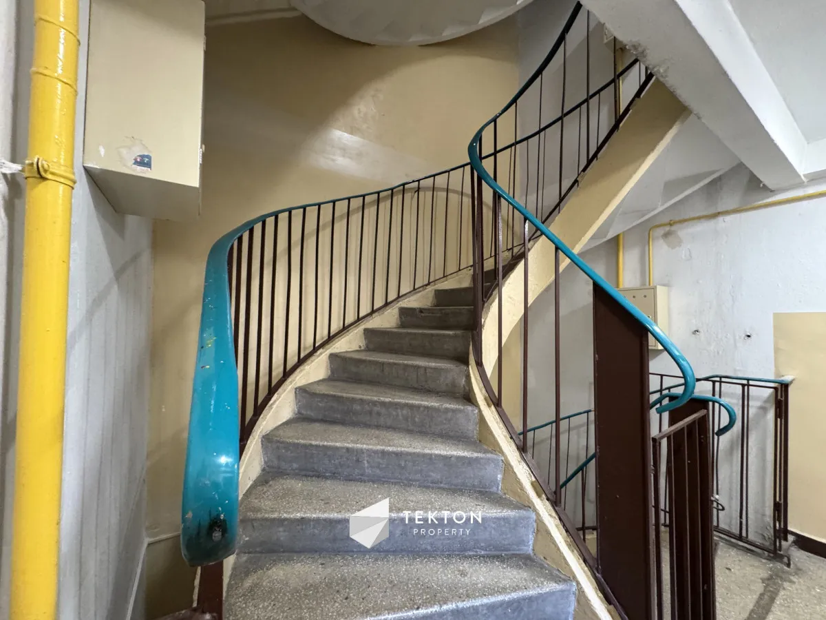 Metro w 10 min.✔Bródno✔Dwustronne✔Rozkładowe✔47m² 