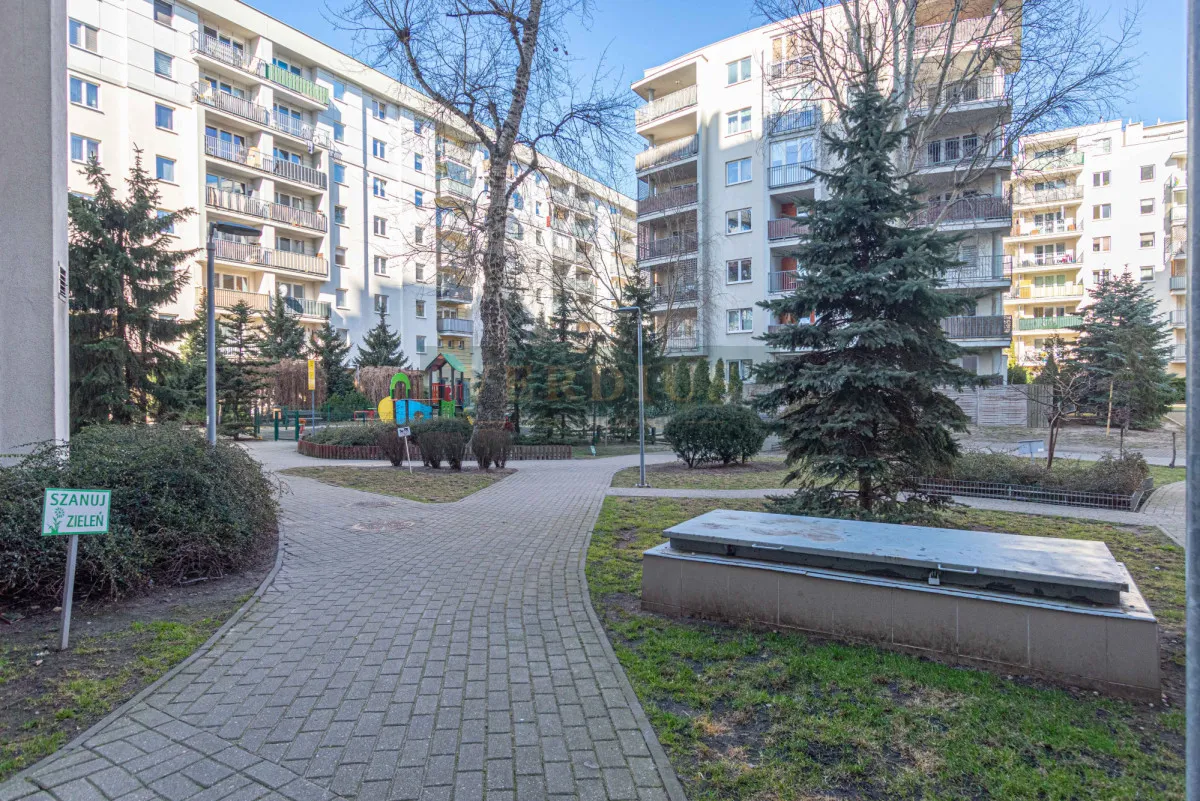 80m2, cudowny widok, 2 miejsca parkingowe, 3 pokoj 