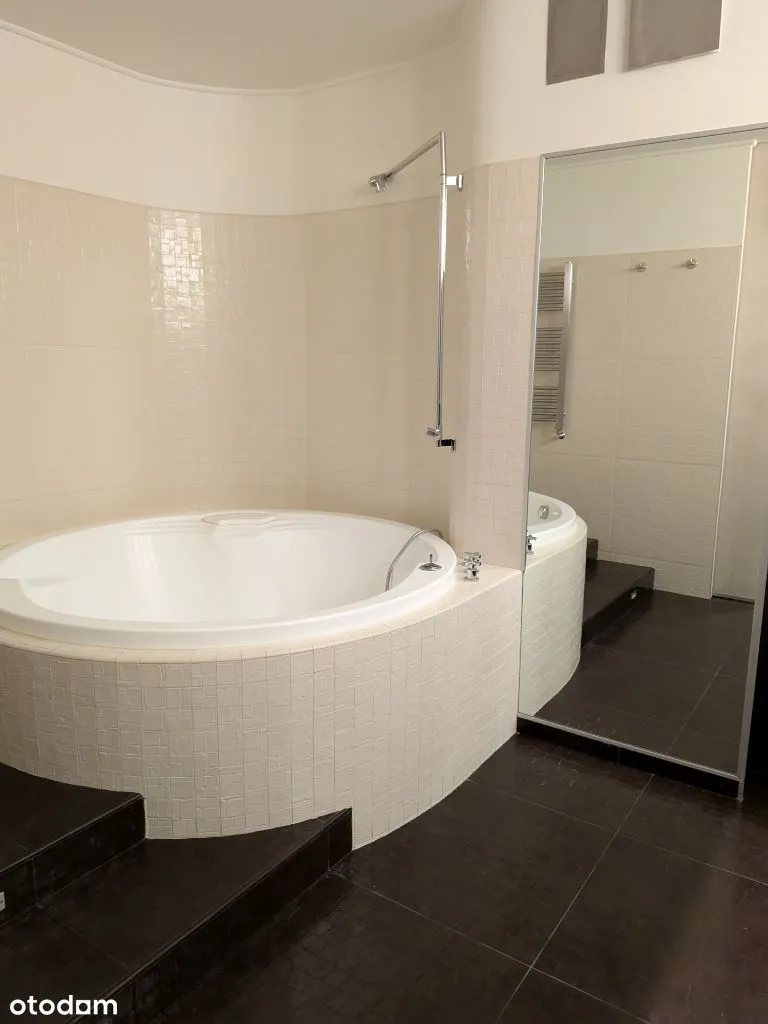 Apartament 3-pokojowy z sauną obok Krolikarnii