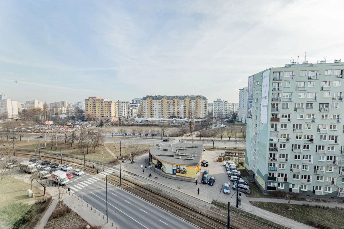 Rondo Daszyńskiego 8 min./3 pokoje/65,81 m2 