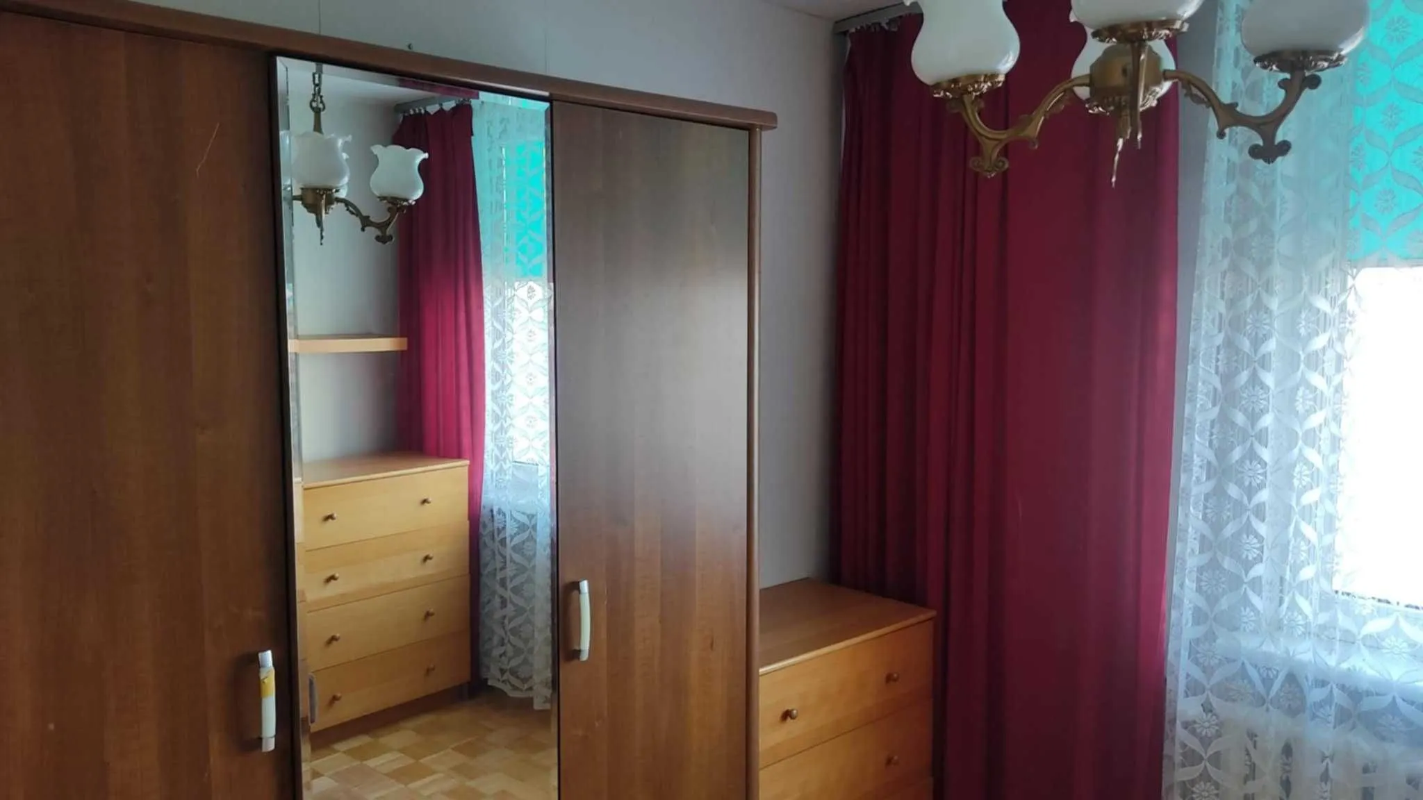 Sprzedam mieszkanie 60 m kw 3 pokoje Metro Trocka