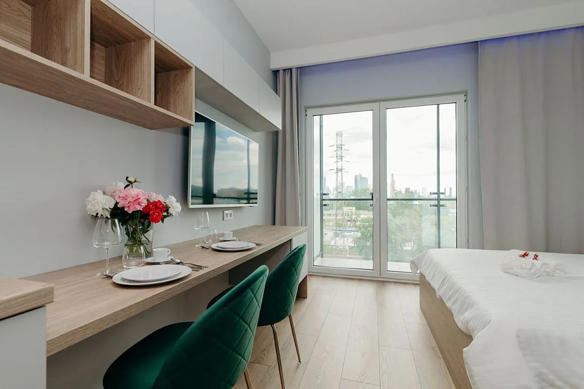 Apartament, Aleja Prymasa Tysiąclecia