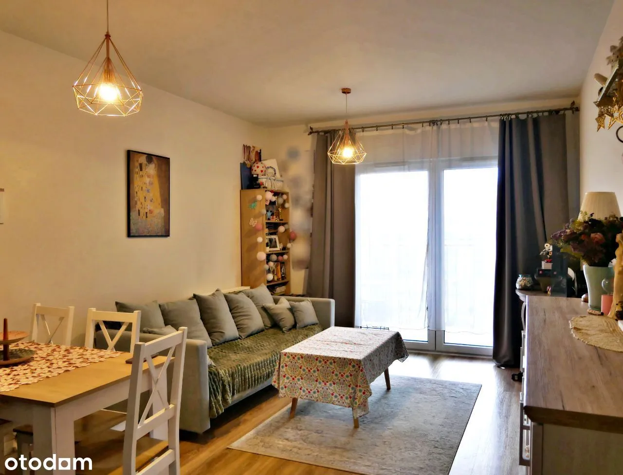 Przestronne mieszkanie w nowym bloku, duży balkon