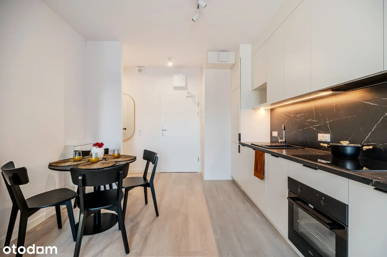 NOWE 2 pokoje z GARDEROBĄ | Widok na CENTRUM | Pets OK | CH Promenada