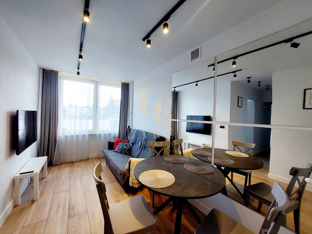 Wynajmę mieszkanie czteropokojowe : Warszawa Śródmieście , ulica Leona Schillera, 48 m2, 4900 PLN, 4 pokoje - Domiporta.pl