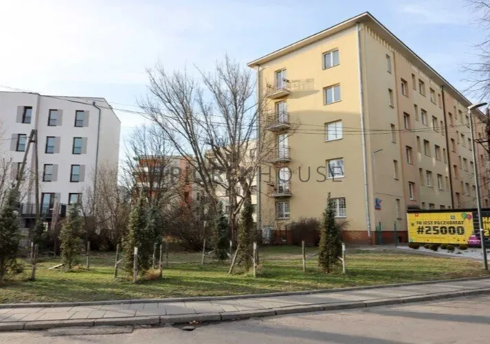 3-pokojowe mieszkanie na Pradze-Południe 