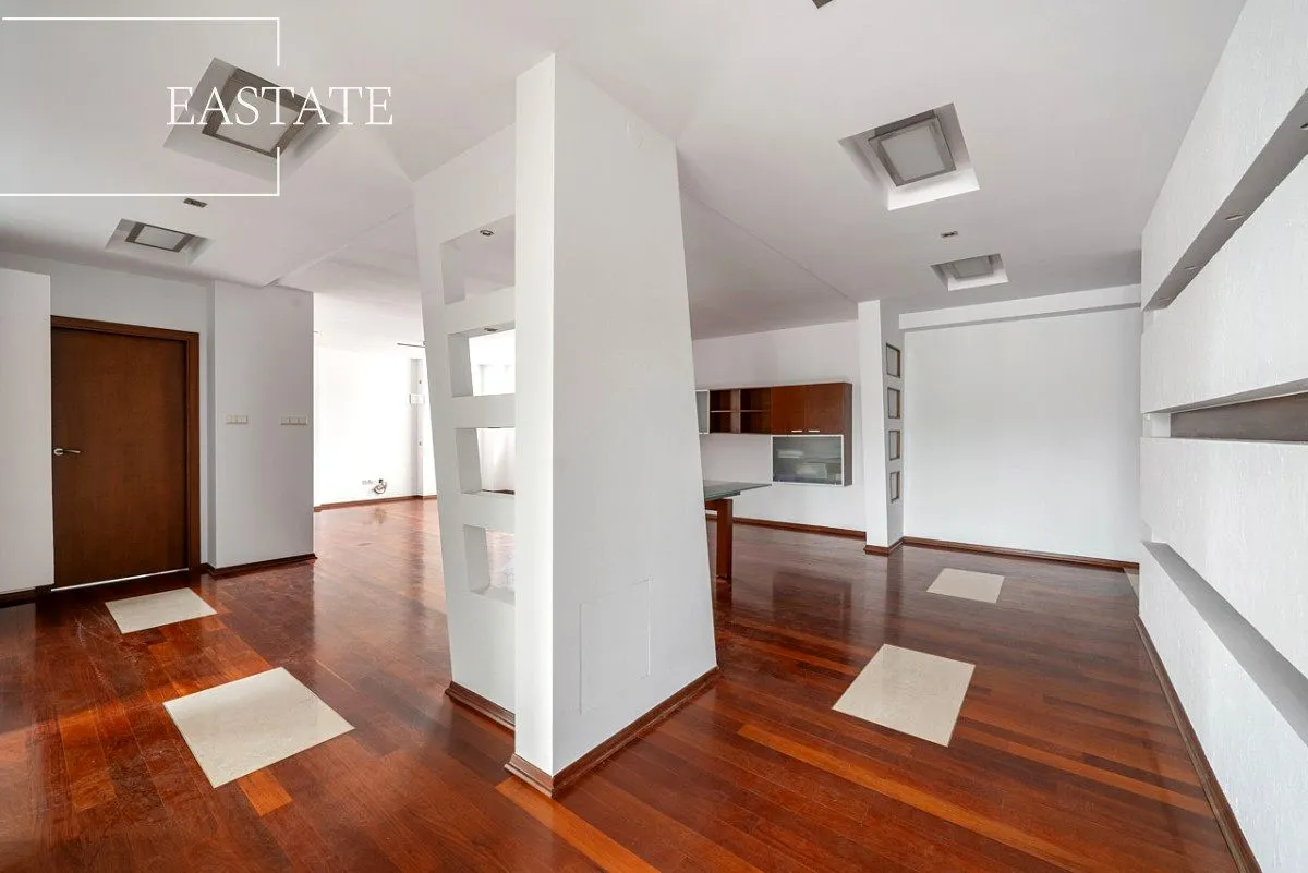 Apartament, Skwer kard. Stefana Wyszyńskiego