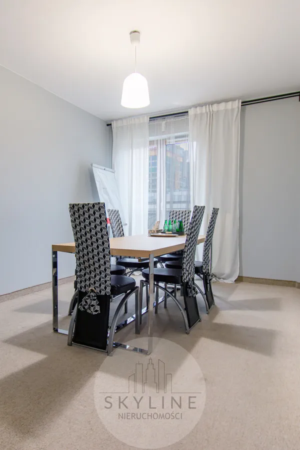 Eleganckie biuro na Woli, ul Sienna - 107 m2 