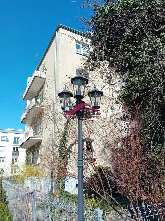 Stary Mokotów kamienica2 pokoje 