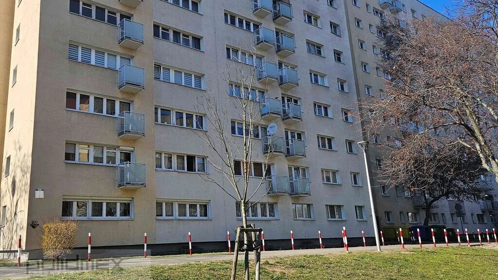 Sprzedam mieszkanie trzypokojowe: Warszawa , ulica Władysława Broniewskiego, 51 m2, 675000 PLN, 3 pokoje - Domiporta.pl