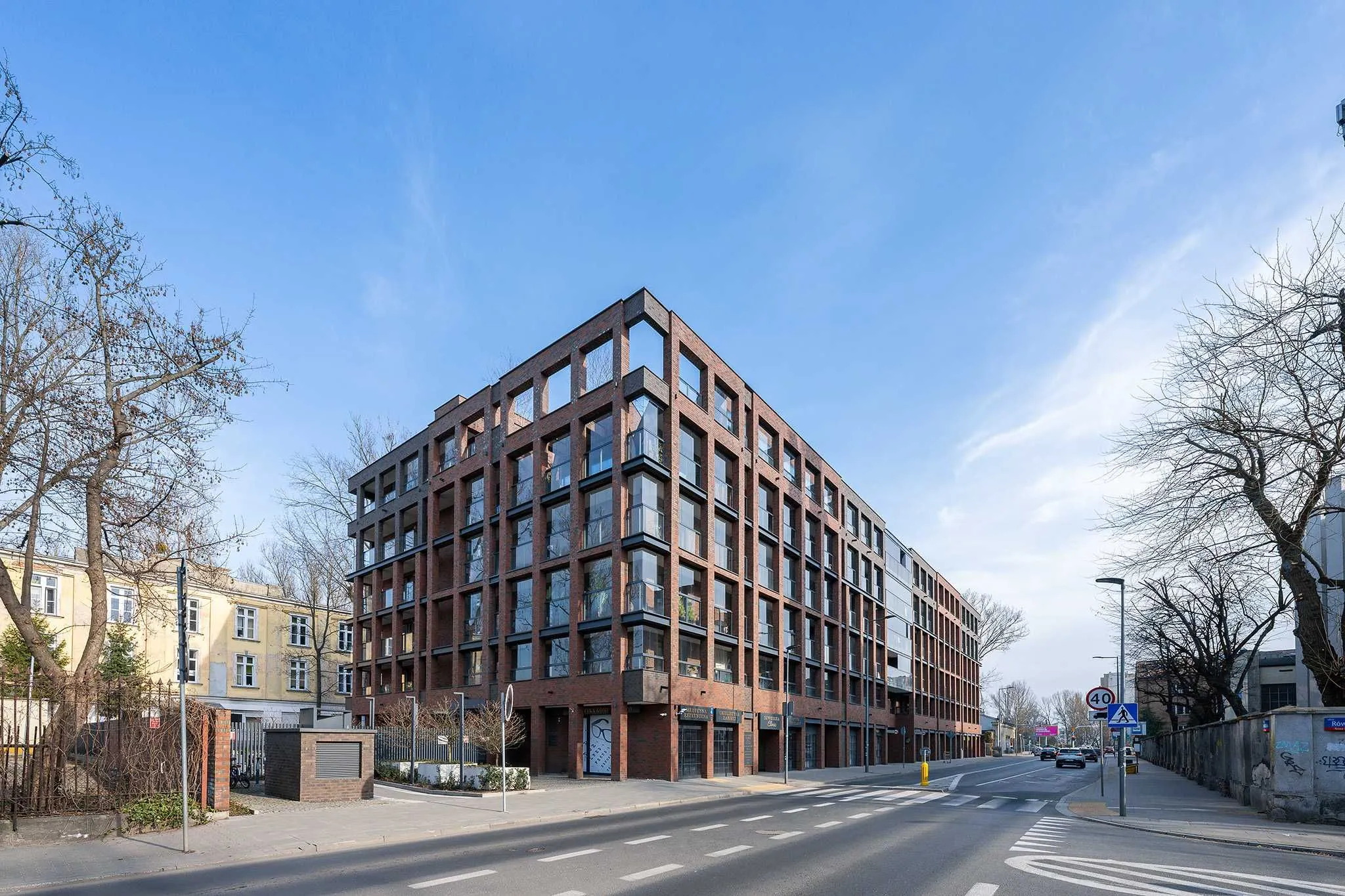 Apartament 83 m2 METRO Szwedzka klimatyzacja ładowanie elektryków