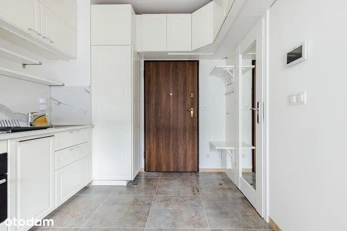MIESZKANIE 1-POKOJOWE/ 1-bed apartment, gym, Metro