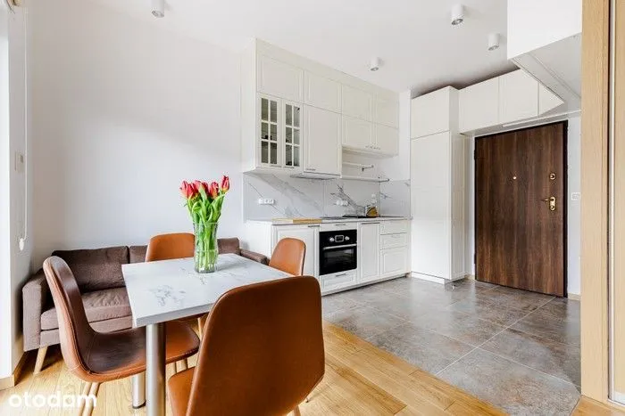 MIESZKANIE 1-POKOJOWE/ 1-bed apartment, gym, Metro