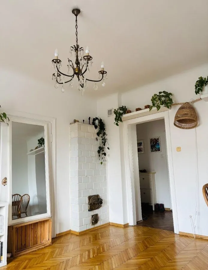 Piękne, jasne 60m2 w wyremotnowanej kamienicy 