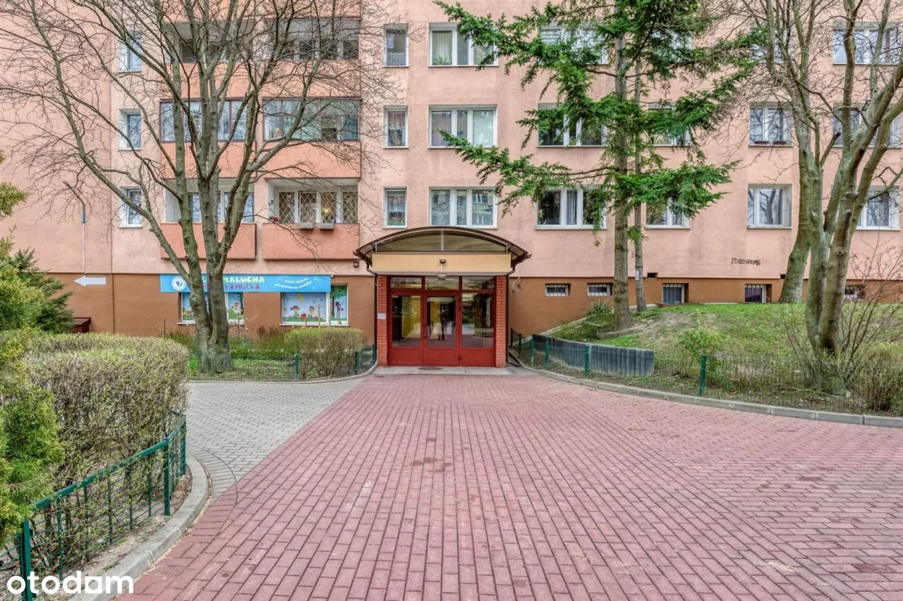 Dwa pokoje po remoncie w bardzo dobrej lokalizacji