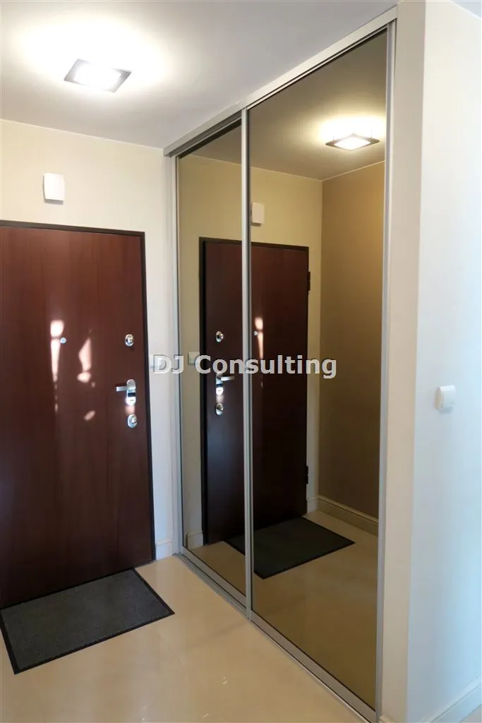Wynajmę mieszkanie trzypokojowe: Warszawa Wola , ulica Wronia, 80 m2, 6200 PLN, 3 pokoje - Domiporta.pl