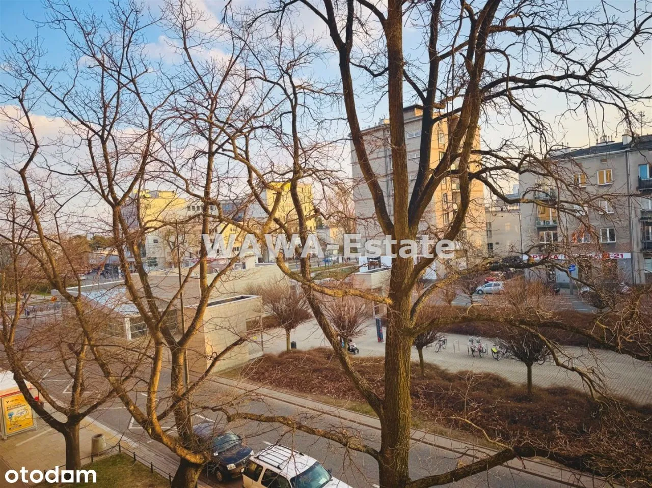 Stare Bielany. 2 pokoje. Widok na metro.Dwustronne