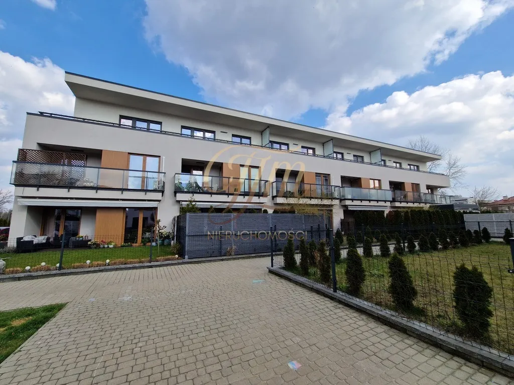 Wyjatkowy apartament 3 miejsca postojowe komórka 