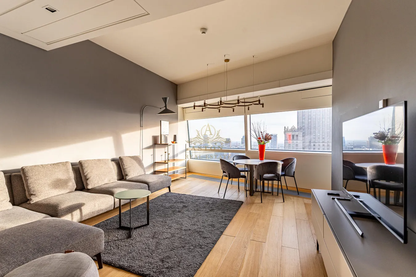 Apartament na Złotej 44 z widokiem na PKiN 