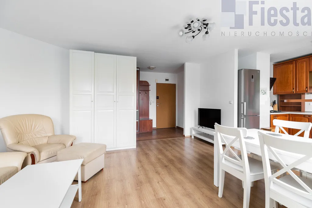 Rembertów, 3-pok., po odświeżeniu, balkon, garaż