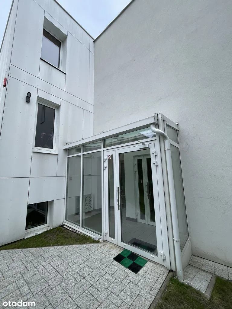 Atrakcyjna działka z budynkiem usługowo mieszkaniowym
