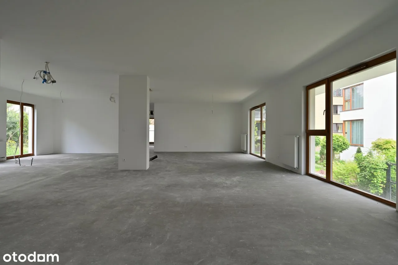 Salon 115 m2, kominek, lotnisko, metro