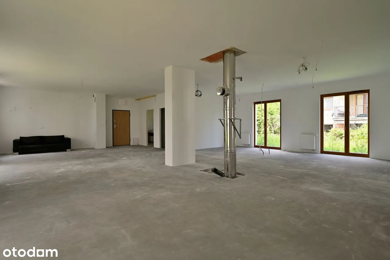 Salon 115 m2, kominek, lotnisko, metro