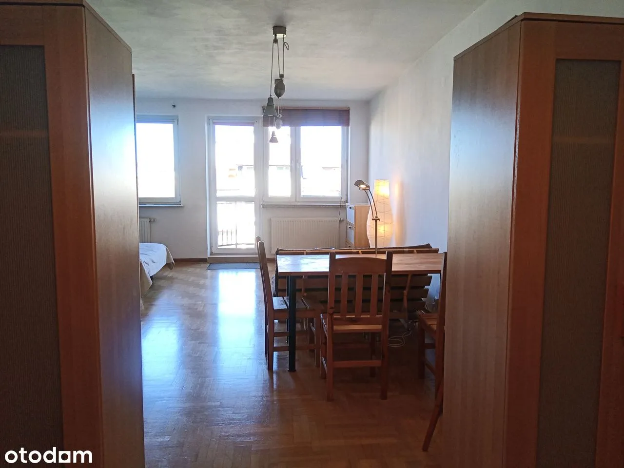 Jasne,ciche 45 m2 z balkonem.Kabaty.Blisko metra,niedaleko lotniska.