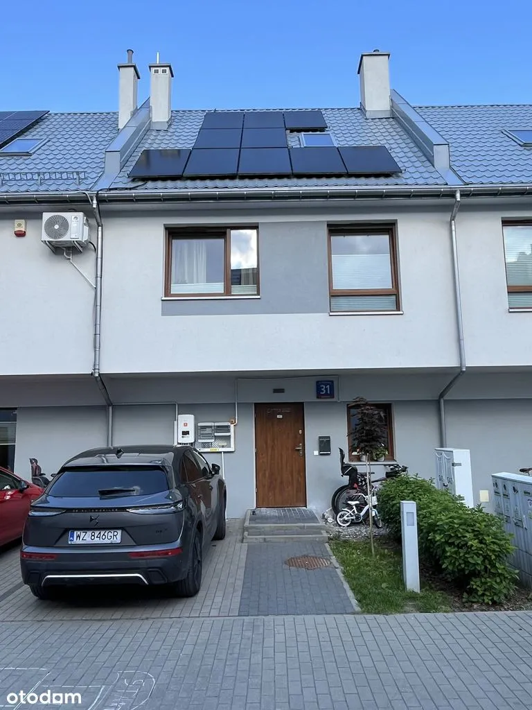 5 pokoi, 2 toalety, 3 parking, fotowoltaika, segment 130 m2, Piknikowa