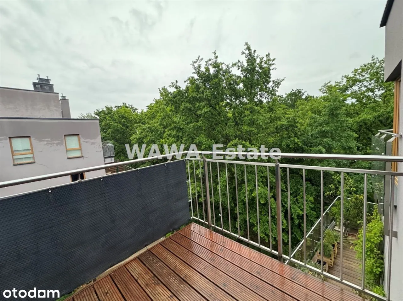 Trzy pokoje, widna kuchnia, taras 10.44m2, zieleń.