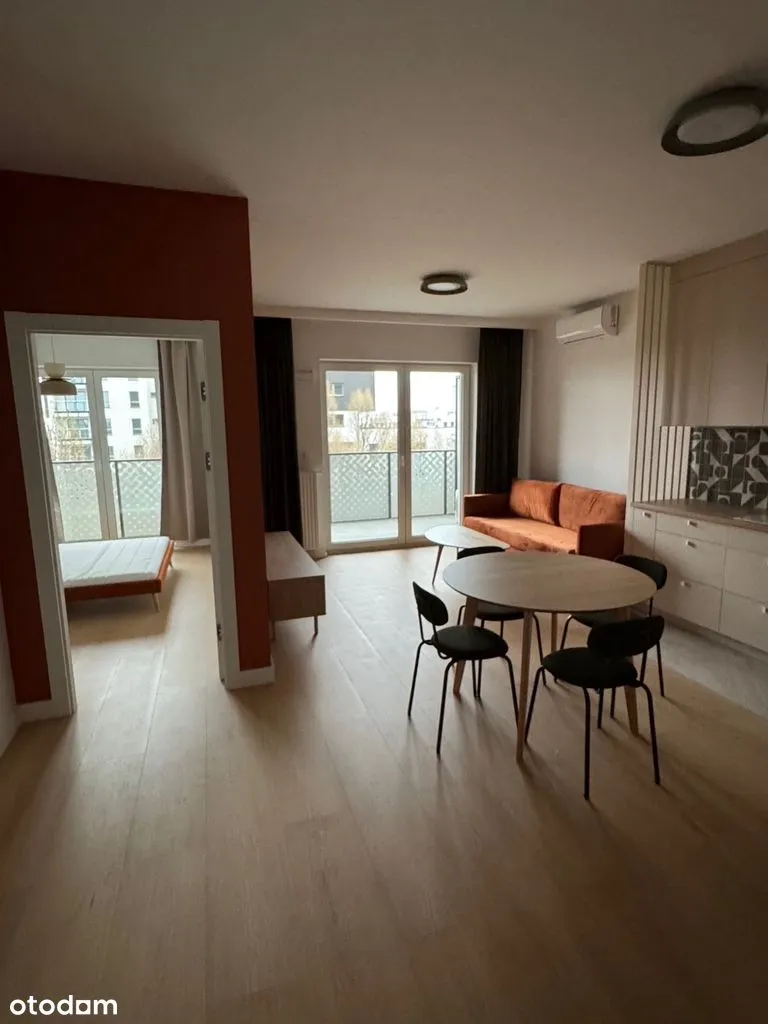 Mieszkanie, 2 pokoje, Al. Krakowska 289 - 48 m²
