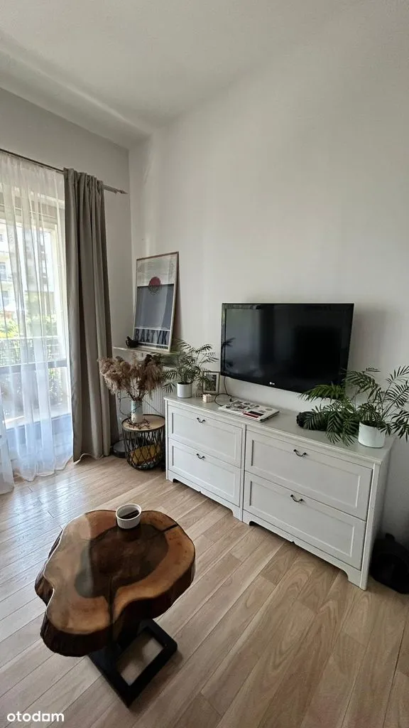 Mieszkanie na wynajem 44 m2 Górce Trzy Korony