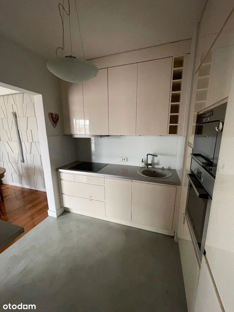 Kabaty – eleganckie 2-pokojowe 64 m² z miejscem postojowym i schowkiem