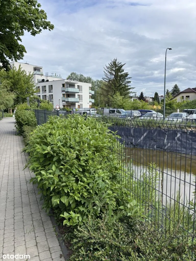 Włochy 75 m²– z tarasem 45 m² czeka na właściciela 