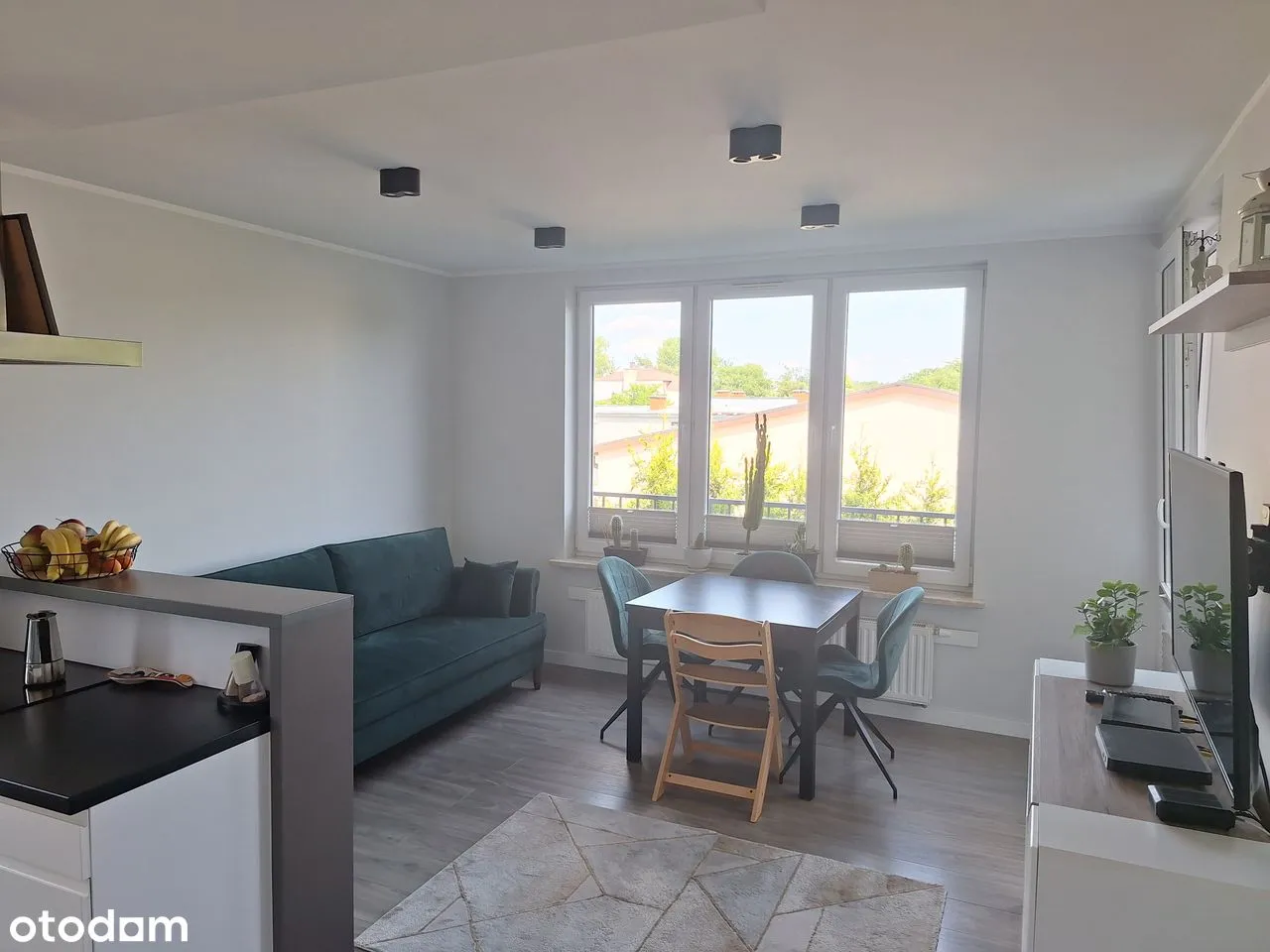 Funkcjonalne mieszkanie 54 m² z loggią | Rezedowa – Wawer