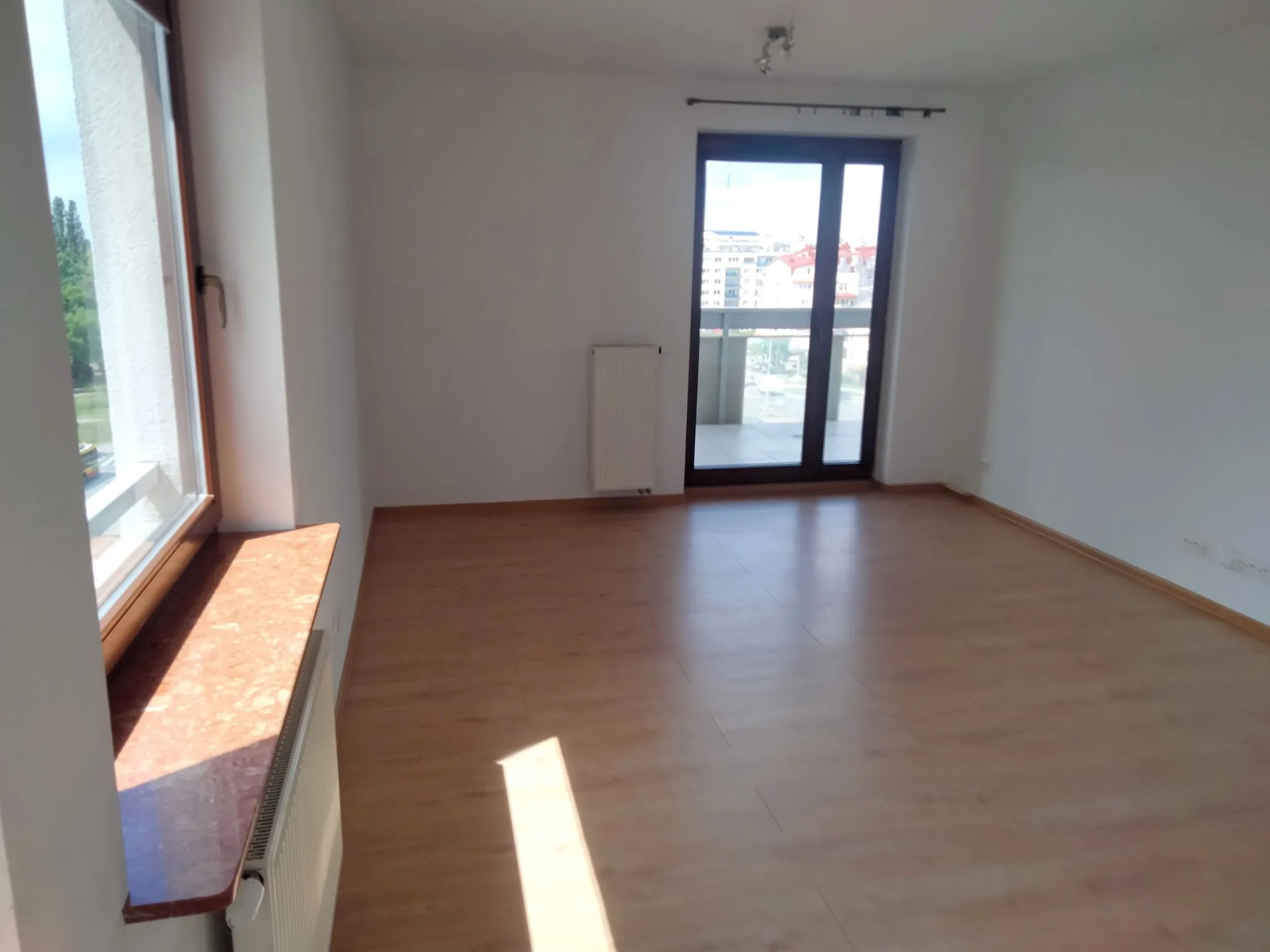 Wynajme Apartament na Ochocie 