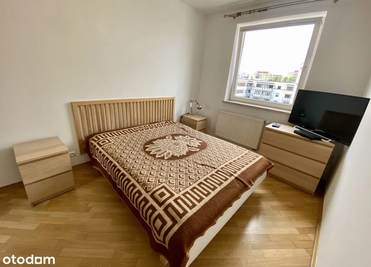 2 oddzielne pok | 52m2 | Oddzielna kuchnia | Balkon | Blisko tramwaj