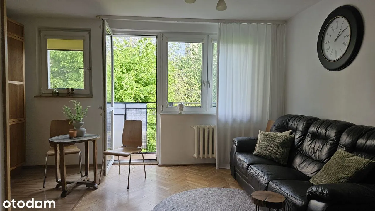 Mieszkanie z klimatem i widokiem na zieleń – Muranów, 3 pokoje, 47 m²