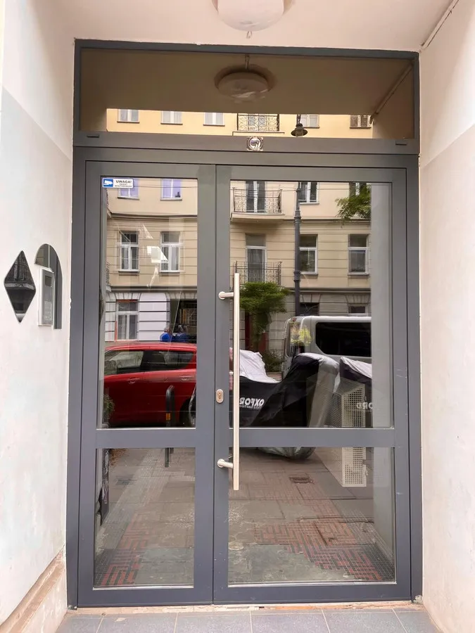 2-pokojowe mieszkanie w świetnej lokalizacji/ bliskość metra 