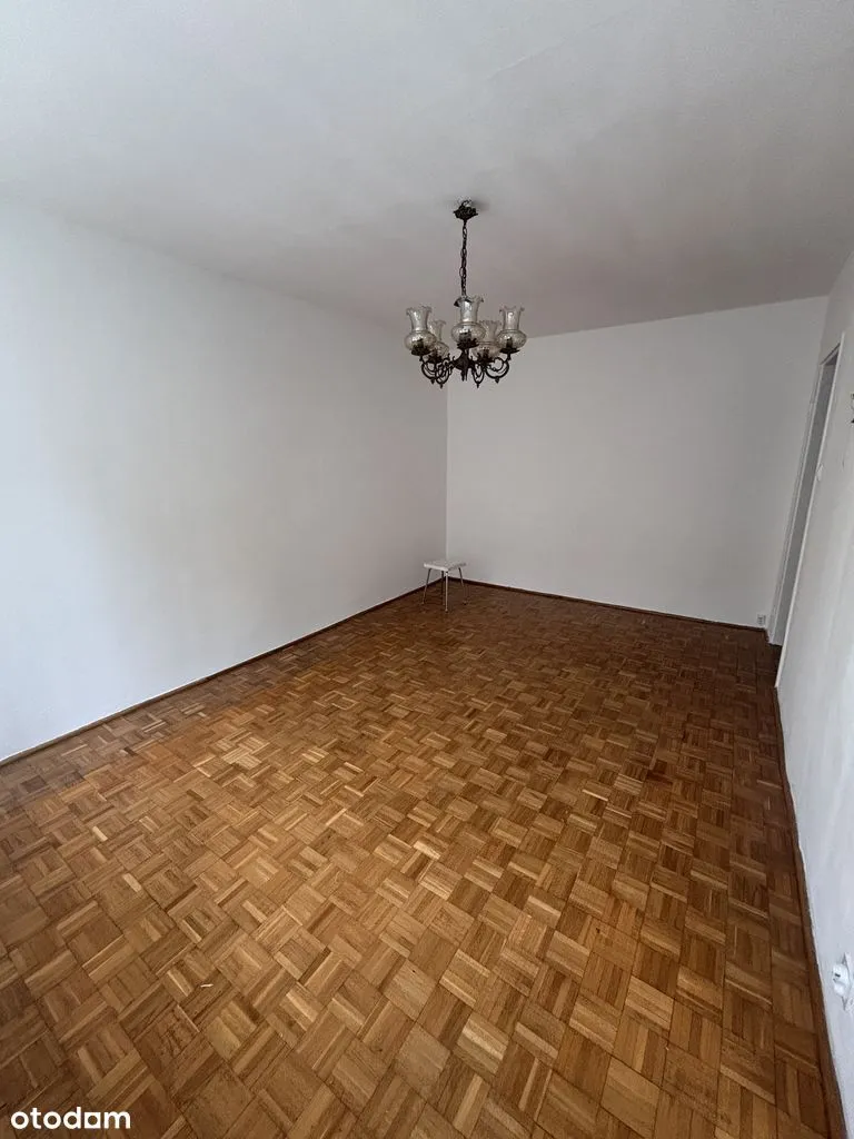 Kawalerka 24,5 m² – Zielone Bródno, metro i park na wyciągnięcie ręki