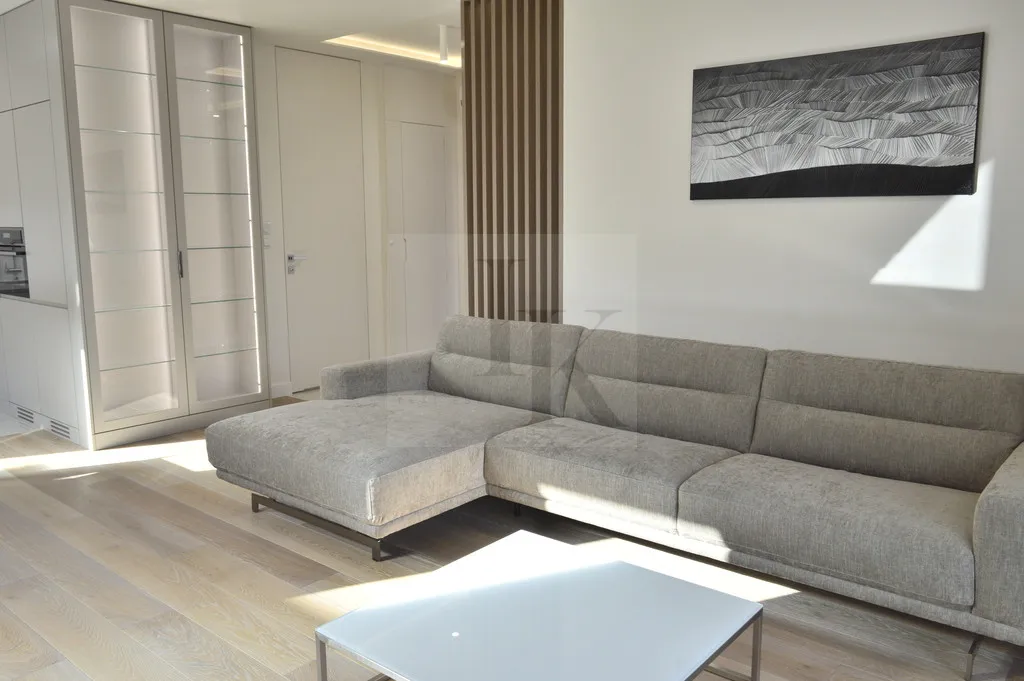 Przestronny apartament na Szczęśliwicach