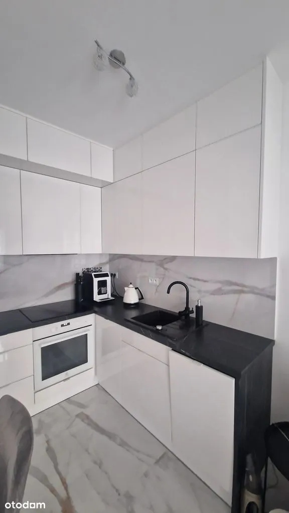 Apartament wysoki standard z tarasem 10m