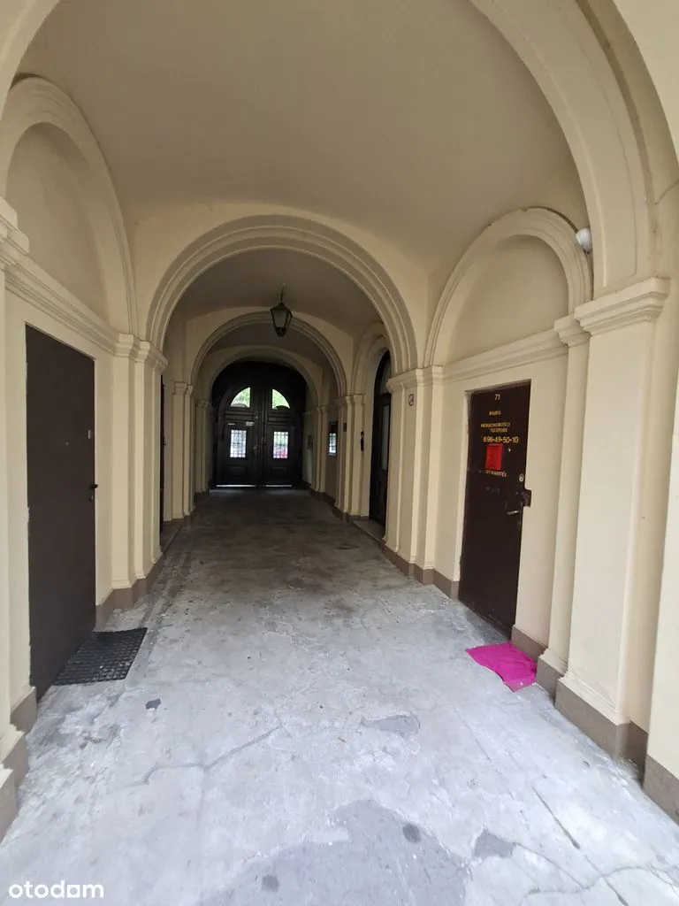 3 pokoje 62m w Kamienicy Ścisłe Centrum na Wspólnej