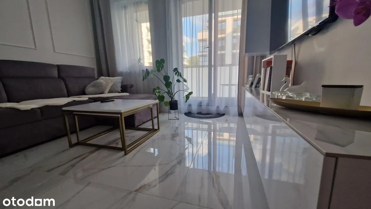 Apartament wysoki standard z tarasem 10m