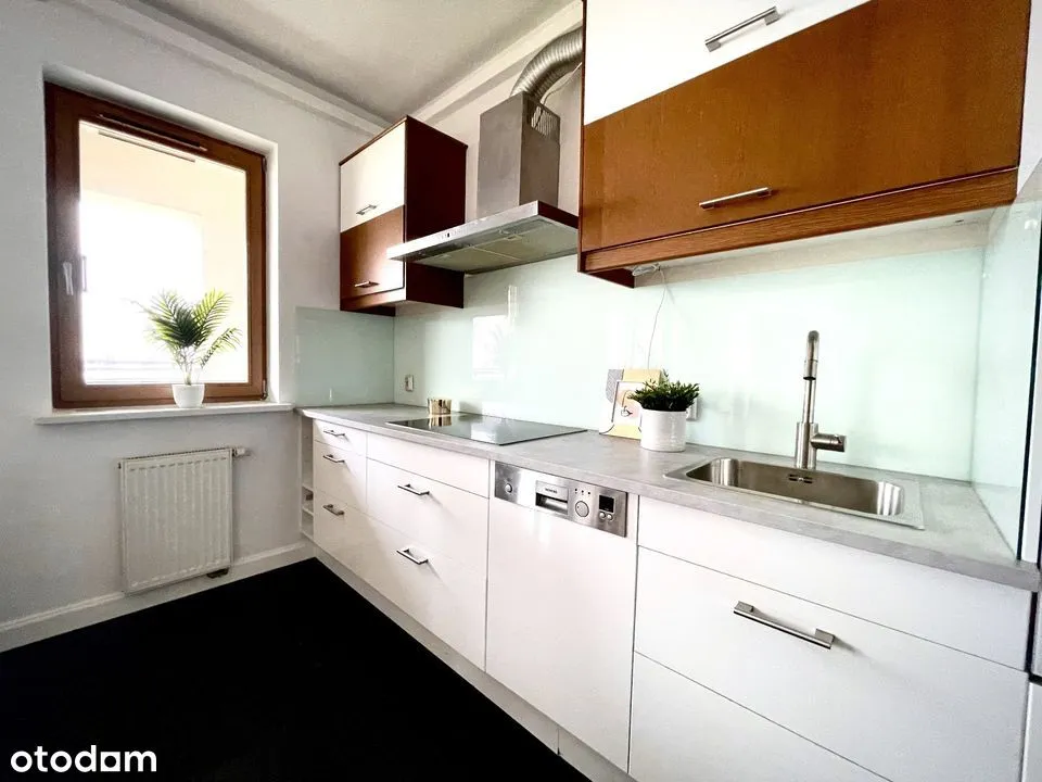 Bez prowizji! Dwa pokoje 54 m, Jana Kazimierza 30, balkon, garaż,