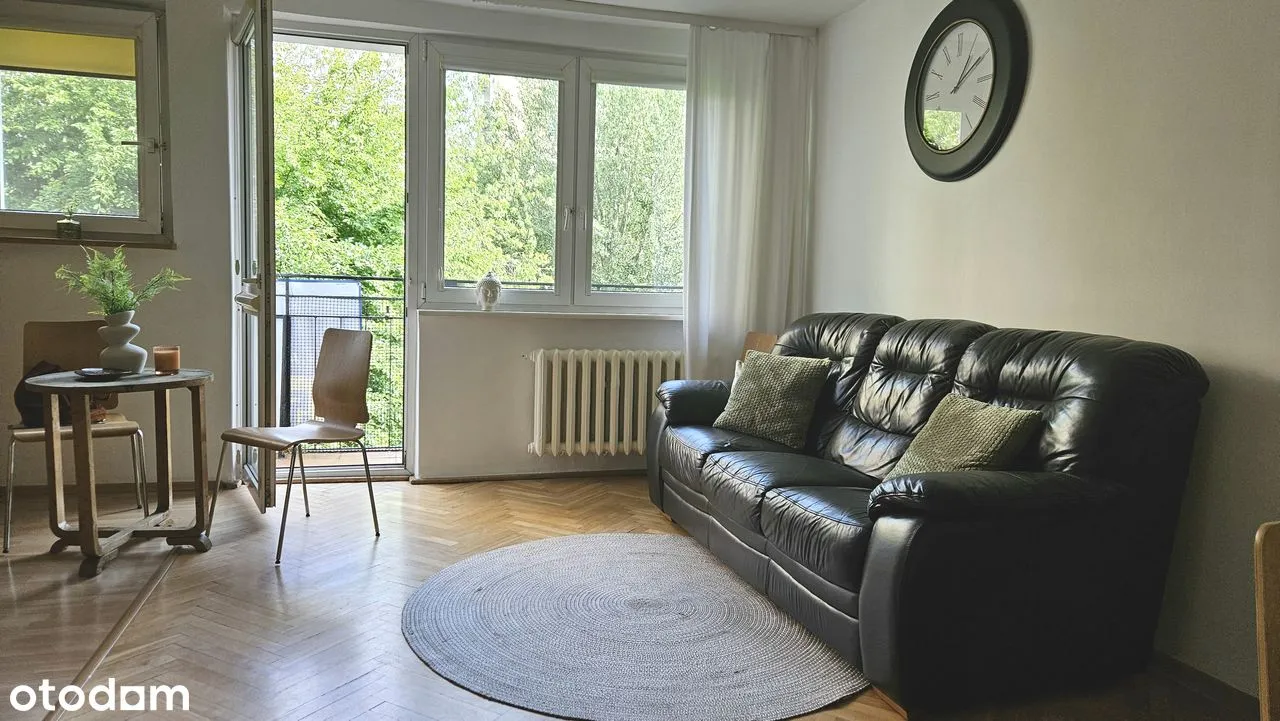 Mieszkanie z klimatem i widokiem na zieleń – Muranów, 3 pokoje, 47 m²